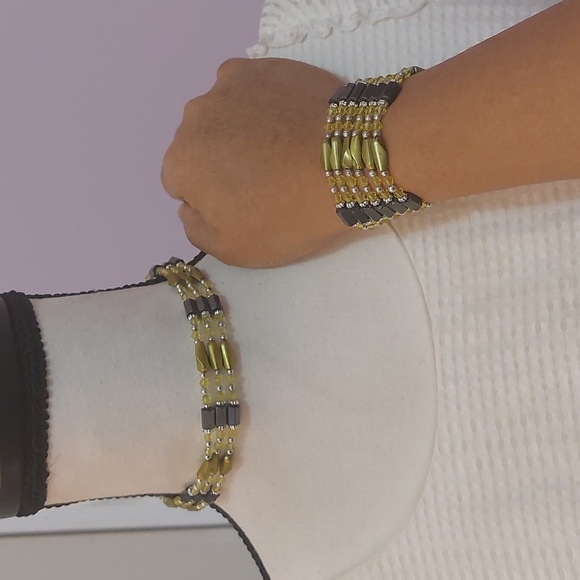 3 Strands Magnetic Hematite and Green Acrylic Plastic Beads Versatile Necklace - Picture 8 of 9